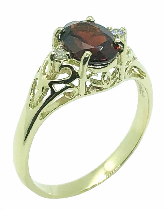 9ct Yellow Gold Garnet & Diamond Ring - Diamond Valley Jewellers